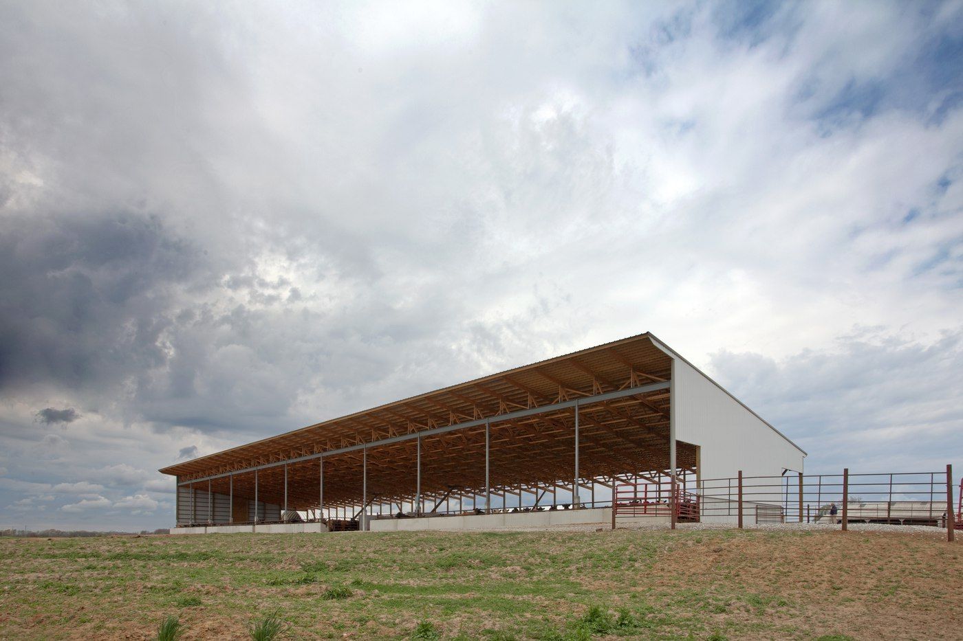 Lonnie Cramer_Monoslope Beef Barn_Summit Livestock Facilities